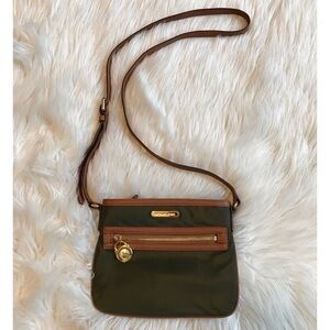 Michael Kors Kempton Green Nylon Crossbody